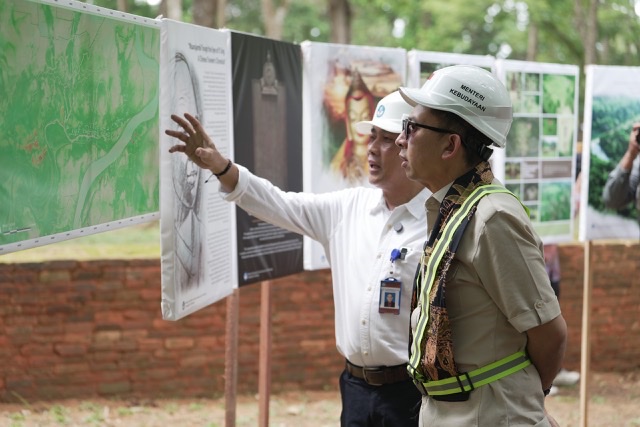 Menteri Kebudayaan Fadli Zon di KCBN Muarajambi, Jambi, Selasa, 19 November 2024. Foto: Kementerian Kebudayaan RI