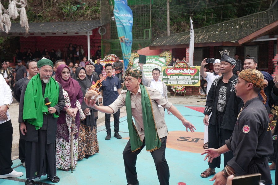Festival Maen Bola Leungeun Seuneu (BOLES) Sebagai WBTBI Tingkat Nasional 