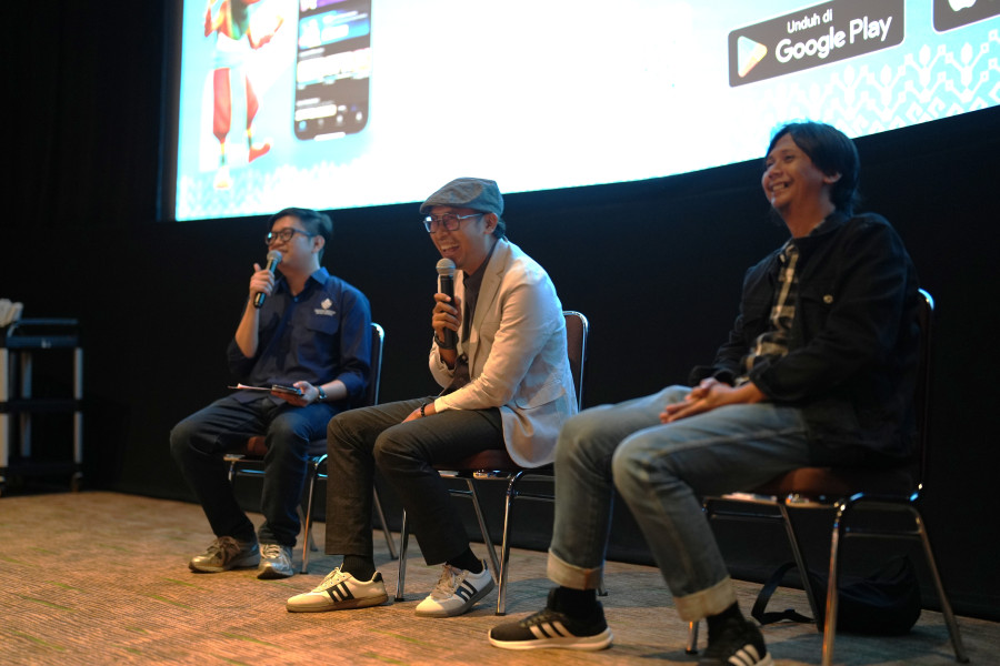 Diskusi seru  bersama Sutradara Film Benteng duurstede  (Jastis Arimba)n  dan  pemerhati budaya (Dr. M. Haryanto, S.Pd., M. Hum.) 